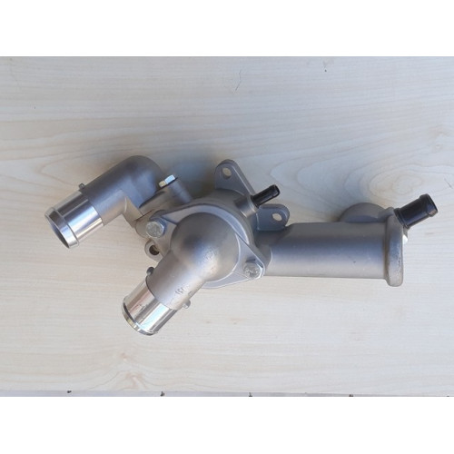 TERMOSTAT GÖVDE KOMPLE 2.0 DİZEL HYUNDAI SONATA 2002-2006